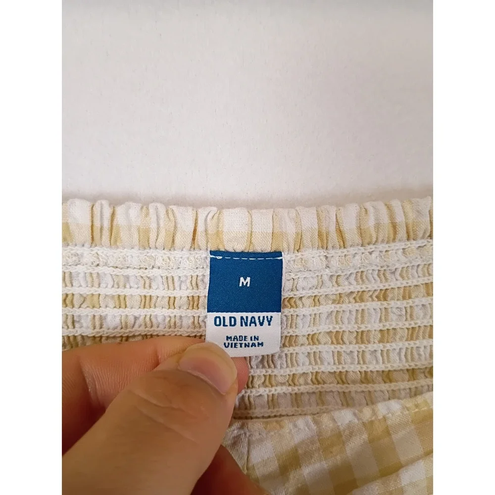 Cottagecore Old Navy Women Medium Beige Gingham Puff Sleeve Smocked Peplum Top